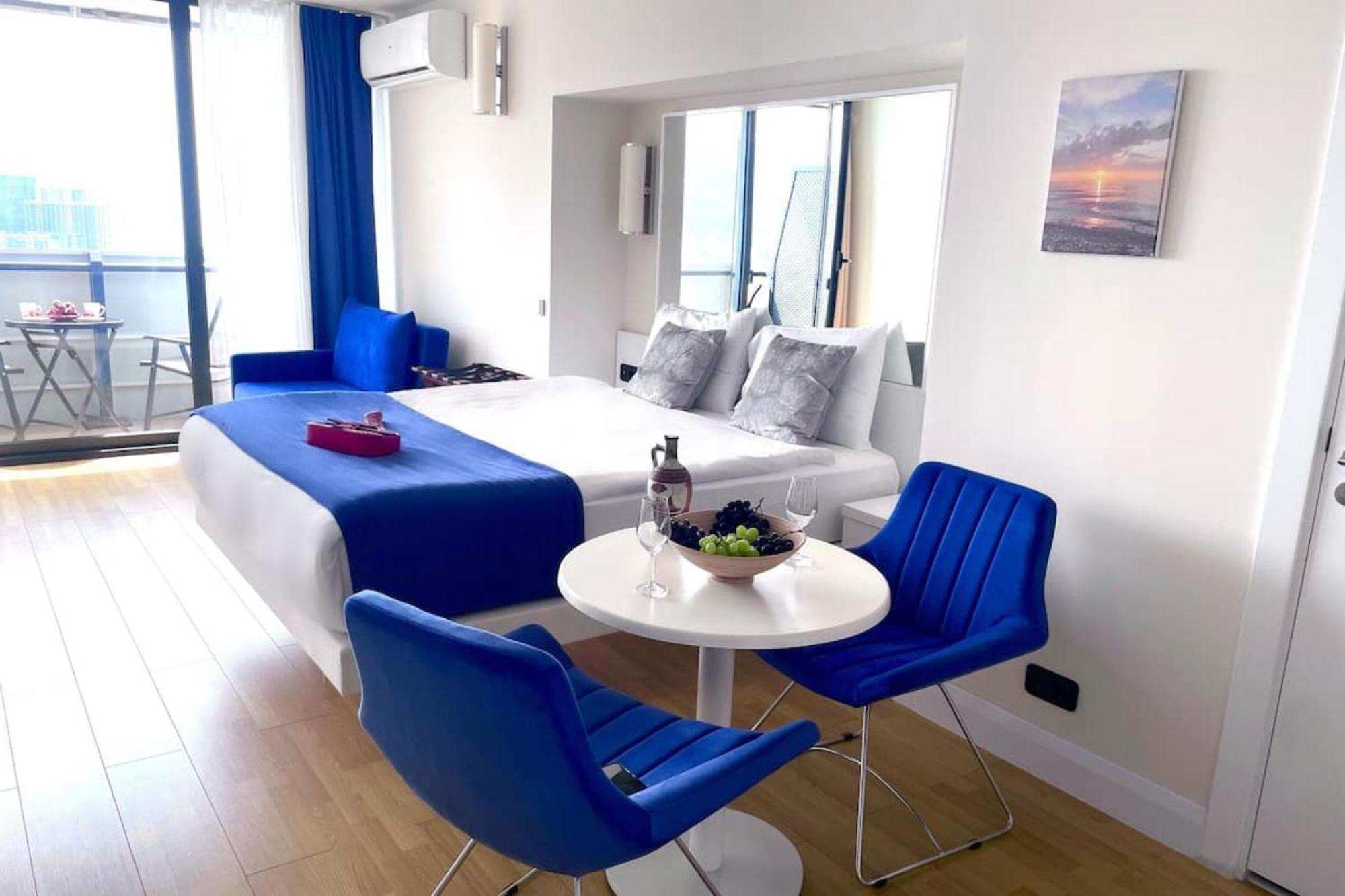 Aparthotel Sea View Orbi City à Batoumi Extérieur photo