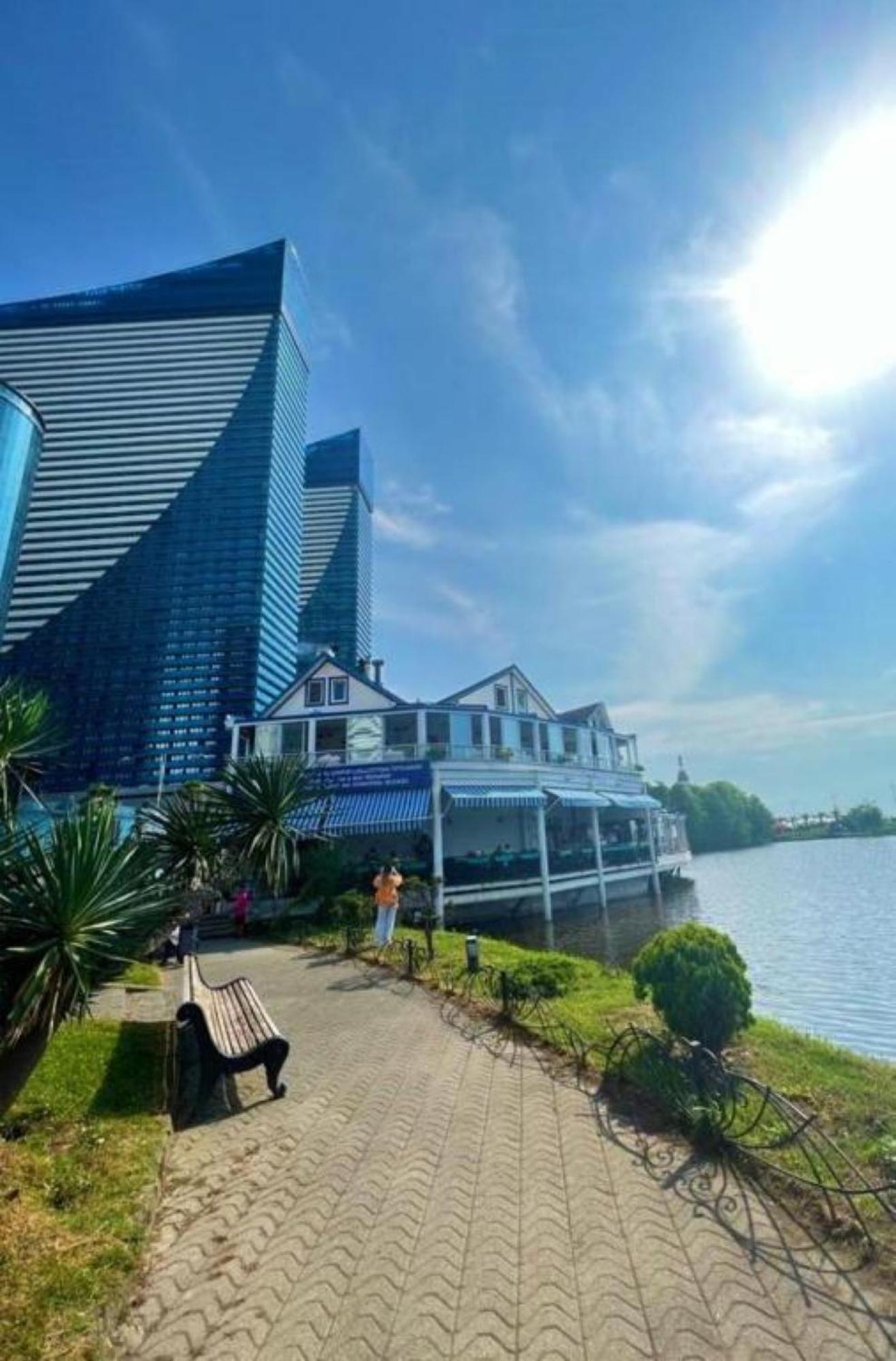 Aparthotel Sea View Orbi City à Batoumi Extérieur photo